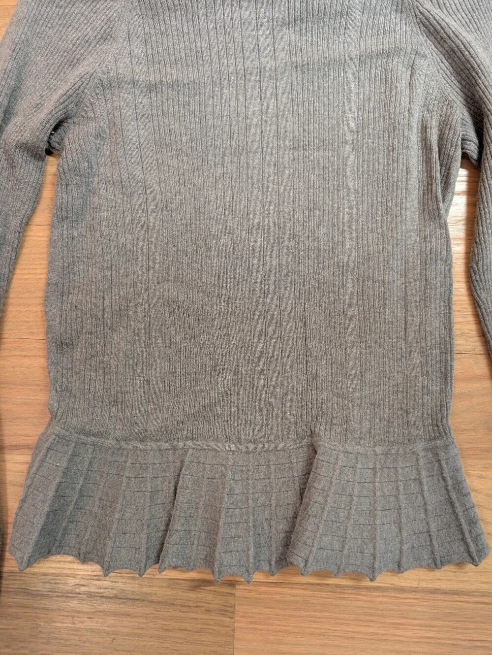Tory Burch Gray Ribbed Crewneck Cashmere Blend Sweater with Peplum Hem